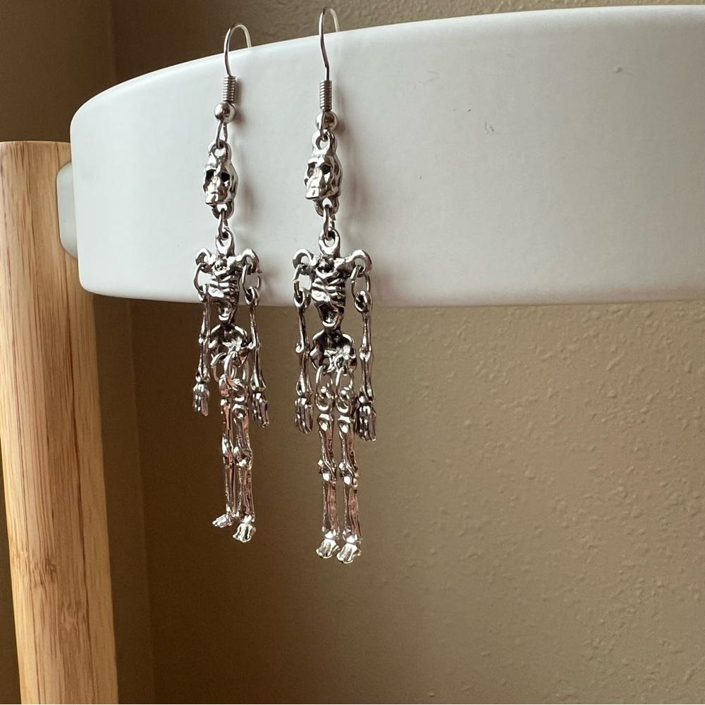 Skeleton Halloween Dangle Earrings Silver Tone Mo… - image 2